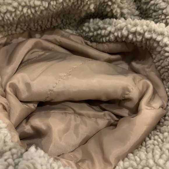 Levi jacket - Picture 8 of 14